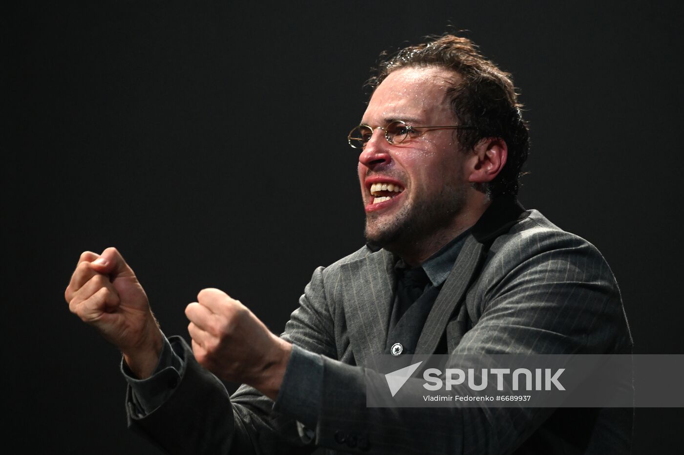 Russia Theater War and Peace