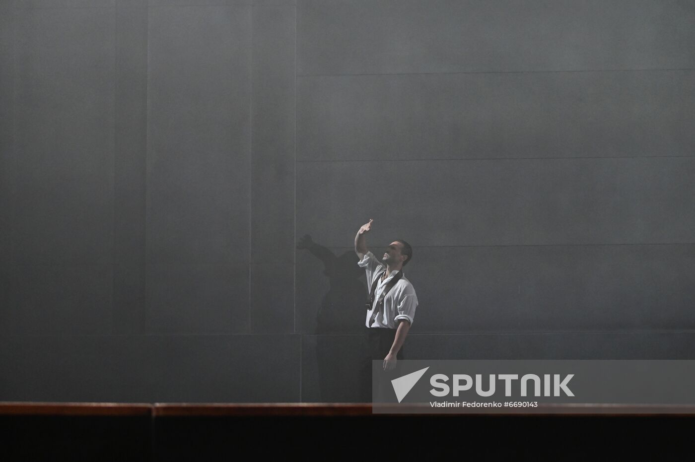 Russia Theater War and Peace