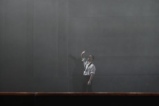 Russia Theater War and Peace
