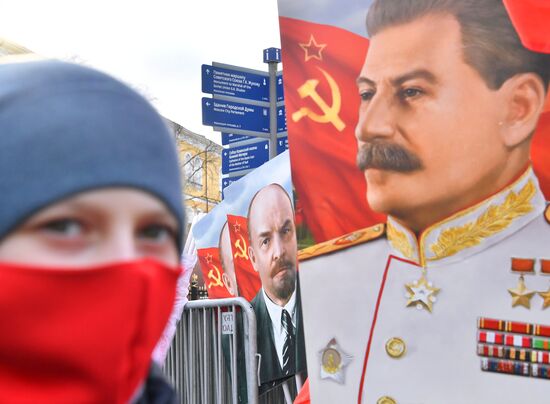 Russia October Revolution Anniversary