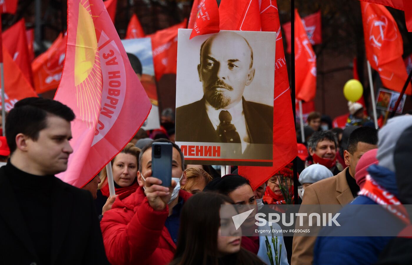 Russia October Revolution Anniversary