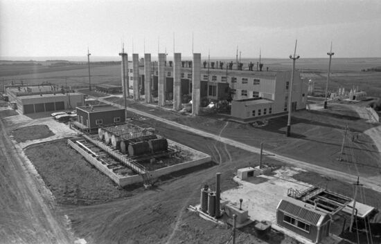 Urengoi-Pomary-Uzhgorod gas pipeline under construction