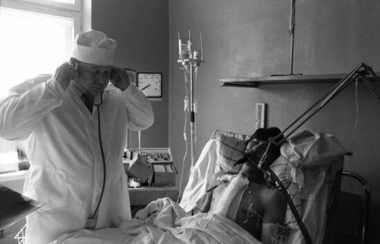 Soviet transplant surgeon Valery Shumakov