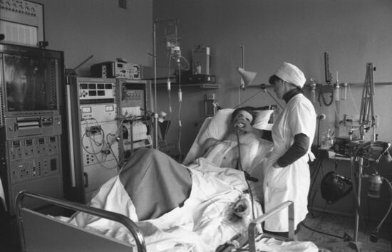 Soviet transplant surgeon Valery Shumakov