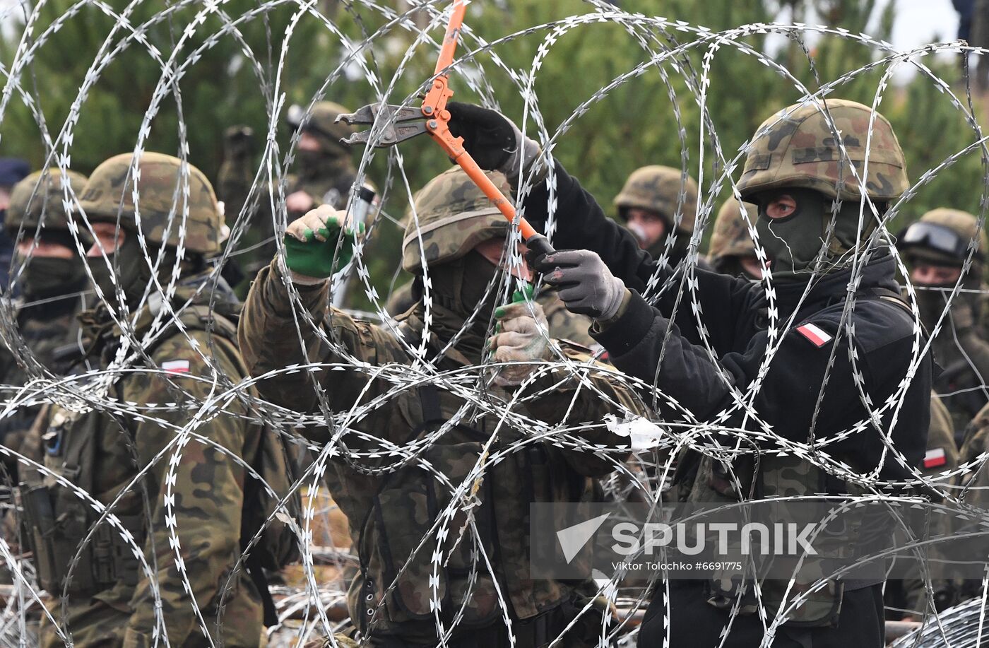 Belarus Poland Border Refugees