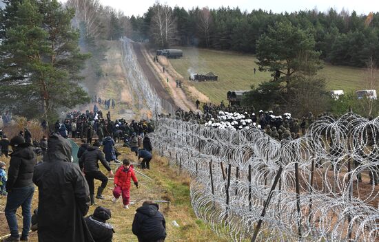 Belarus Poland Border Refugees