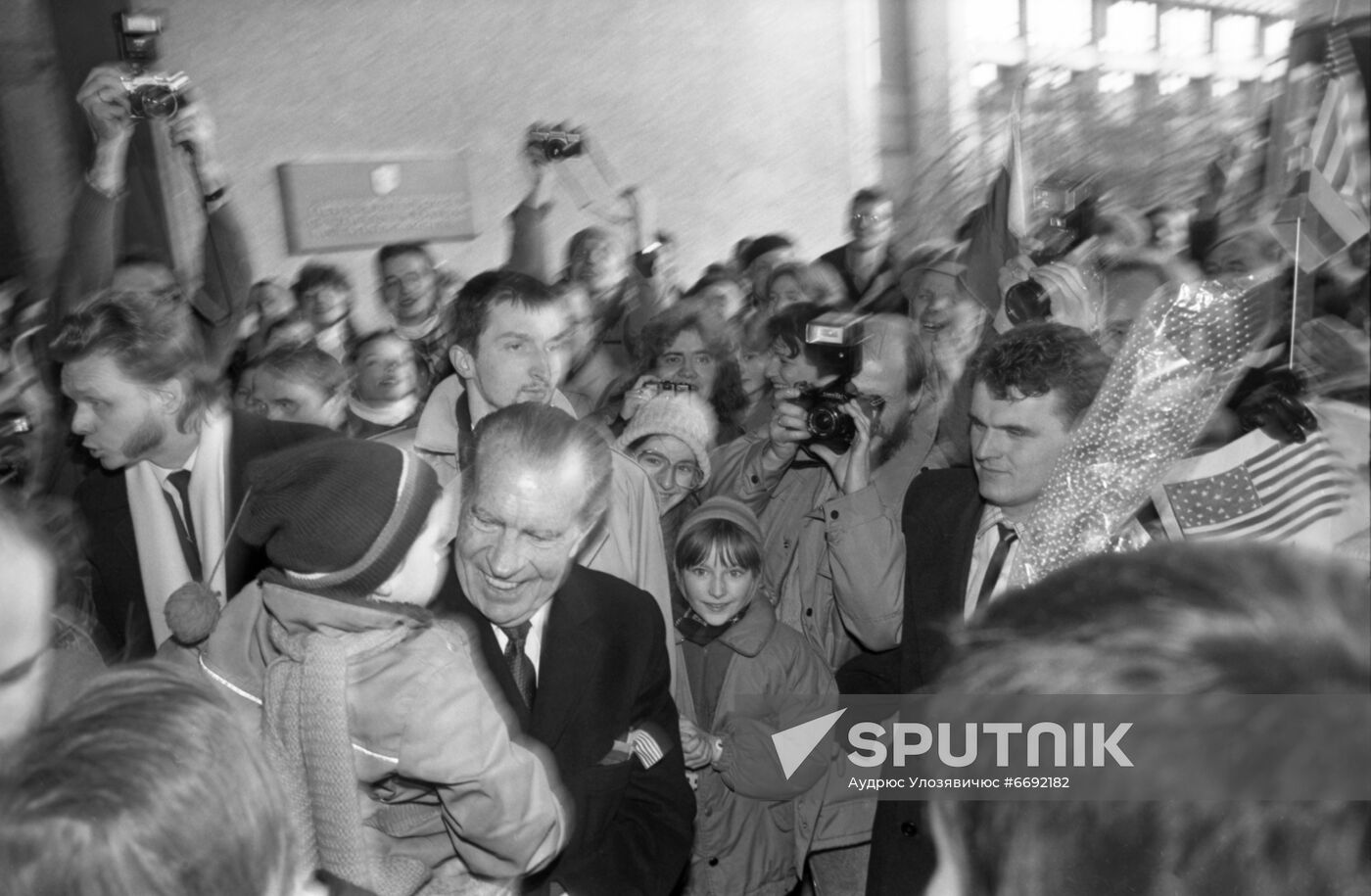 Richard Nixon visits Soviet Union
