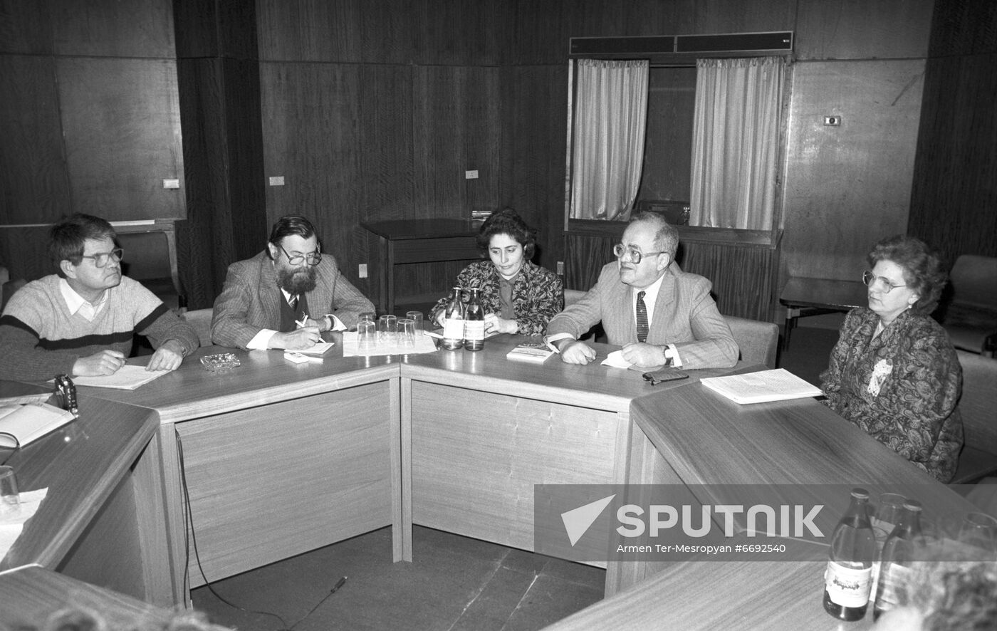 Roundtable discussion, The Kurdish Issue: Soviet Experts' Opinions