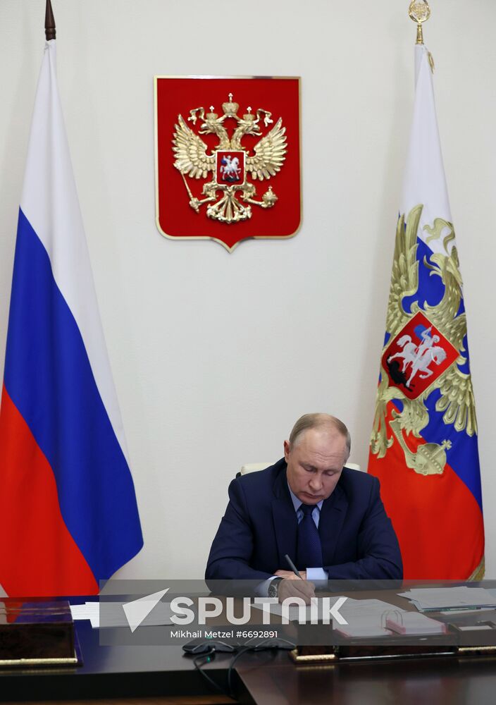 Russia Putin Government