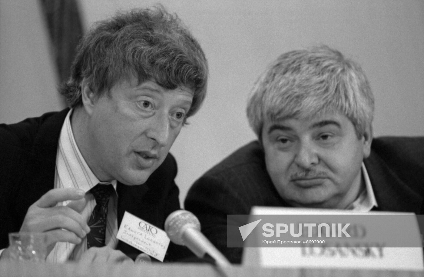 Roundtable meeting, USSR: How to Avoid Disaster?