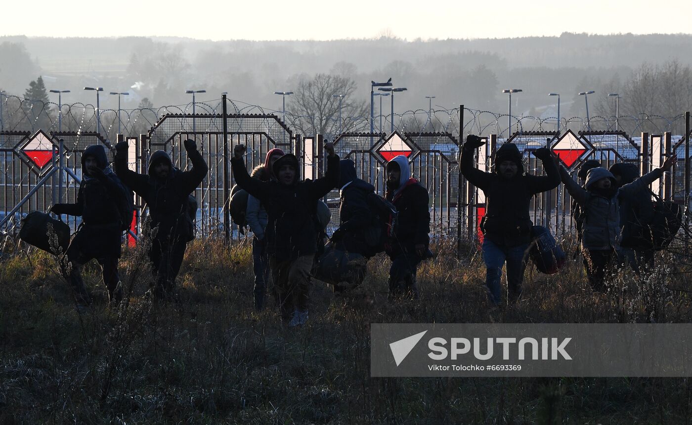 Belarus Poland Border Refugees