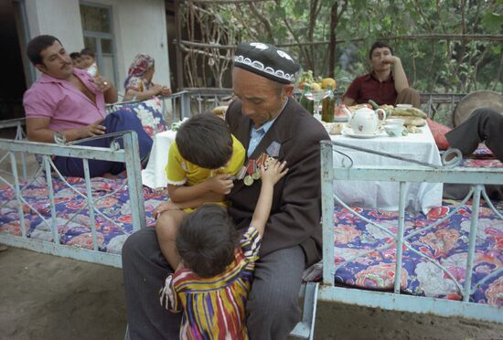 Turakullov family from Uzbekistan