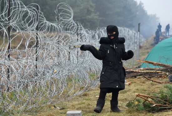 Belarus Poland Border Refugees