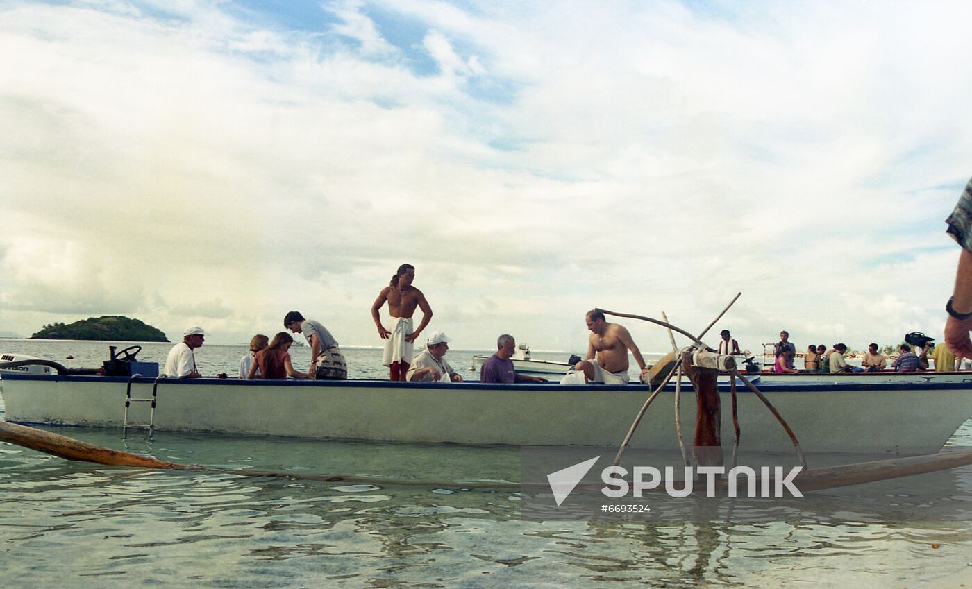 Pirogue for tourists on Bora Bora Island