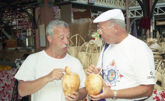 Leonid Yakubovich and Yury Senkevech on Tahiti Island