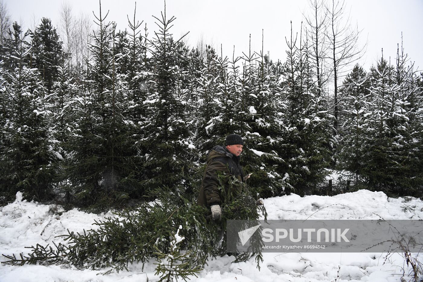 Russia New Year Festive Season Preparations