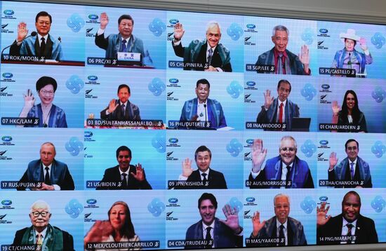 Russia Putin APEC Summit