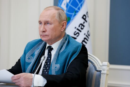 Russia Putin APEC Summit