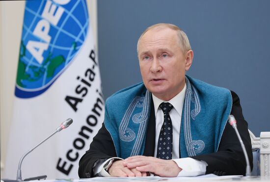 Russia Putin APEC Summit