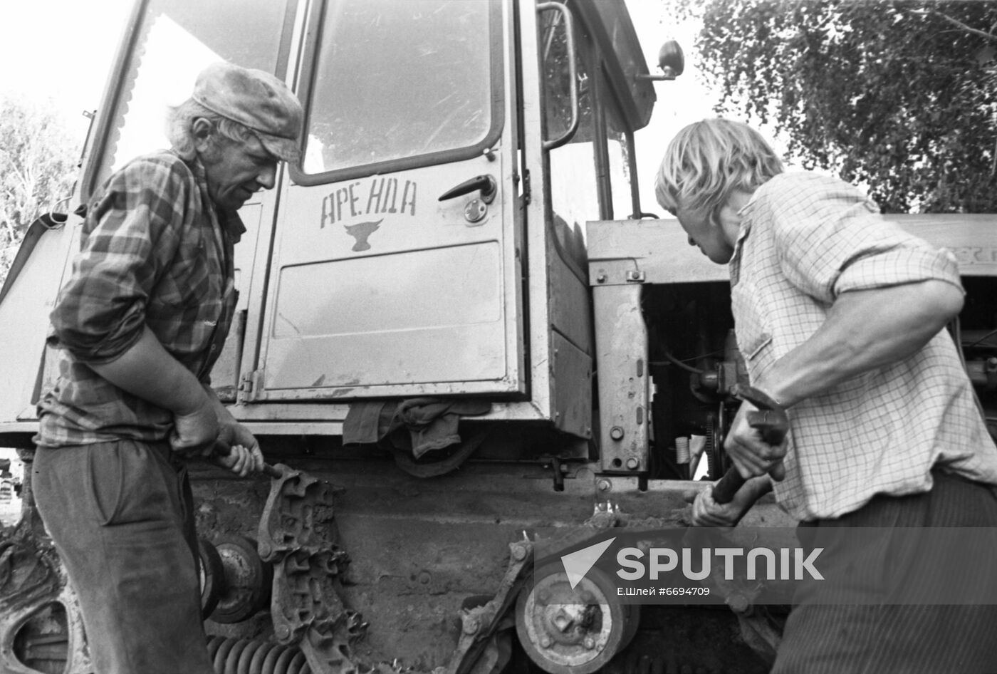 Rural cooperators from Chertovskikh dynasty