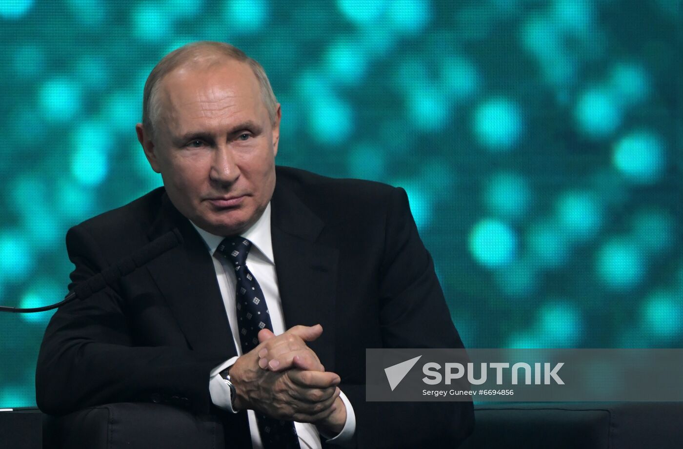Russia Putin Artificial Intelligence Journey Conference