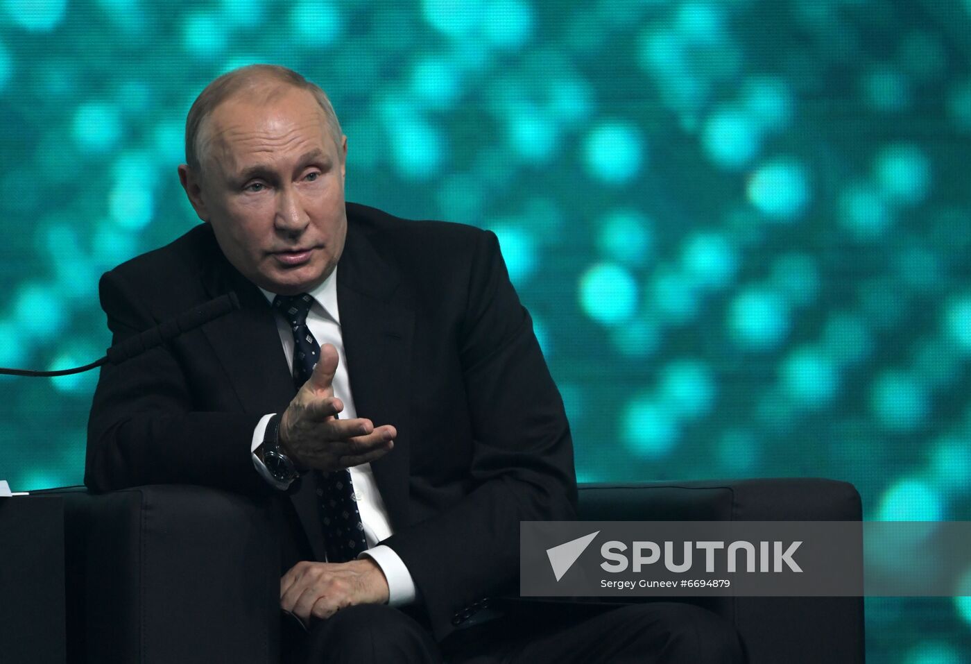 Russia Putin Artificial Intelligence Journey Conference