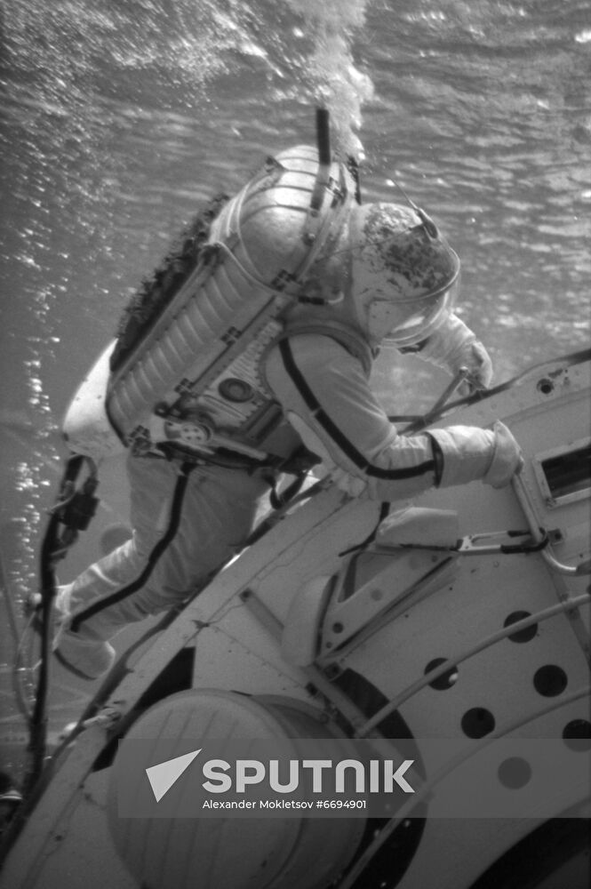 Soyuz T-5 spaceflight