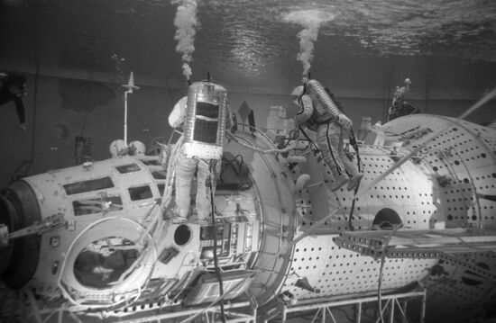 Soyuz T-5 spaceflight