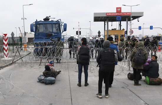 Belarus Poland Border Refugees