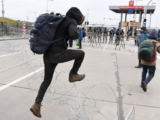 Belarus Poland Border Refugees