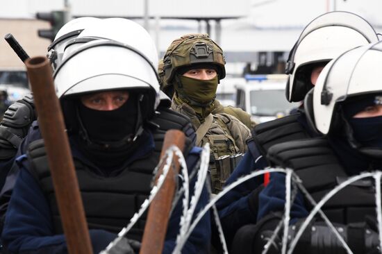 Belarus Poland Border Refugees