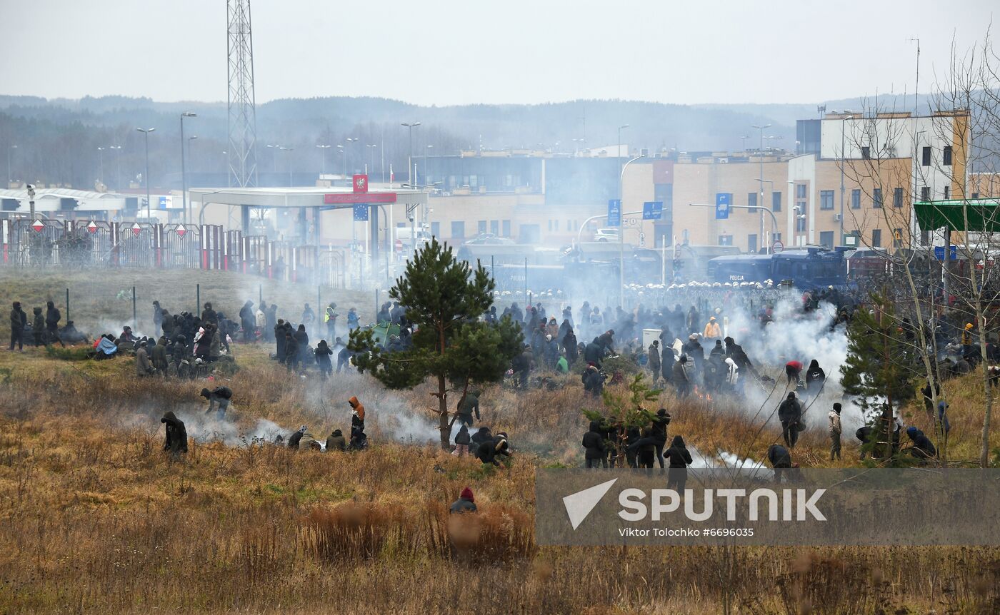 Belarus Poland Border Refugees