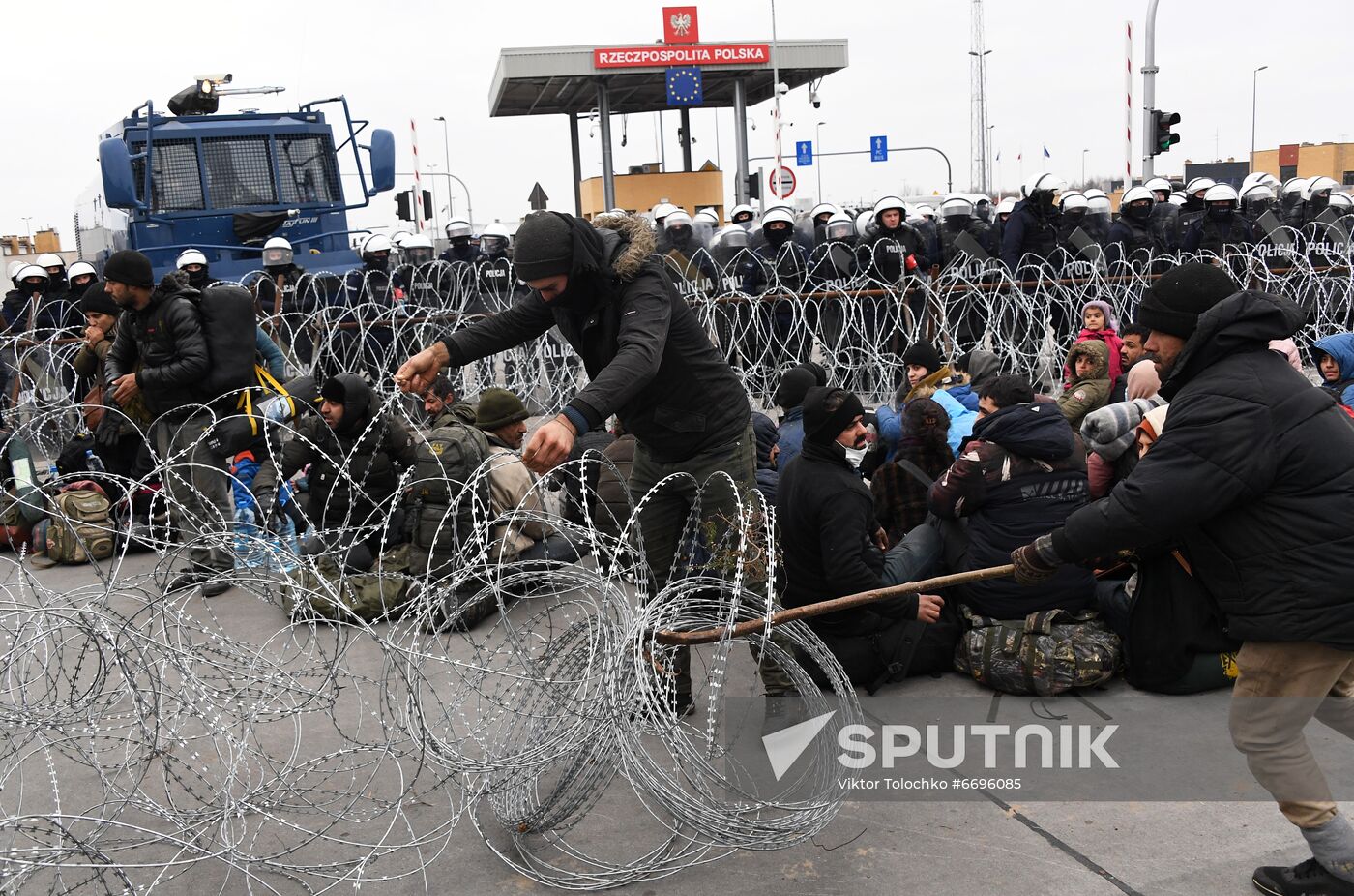 Belarus Poland Border Refugees