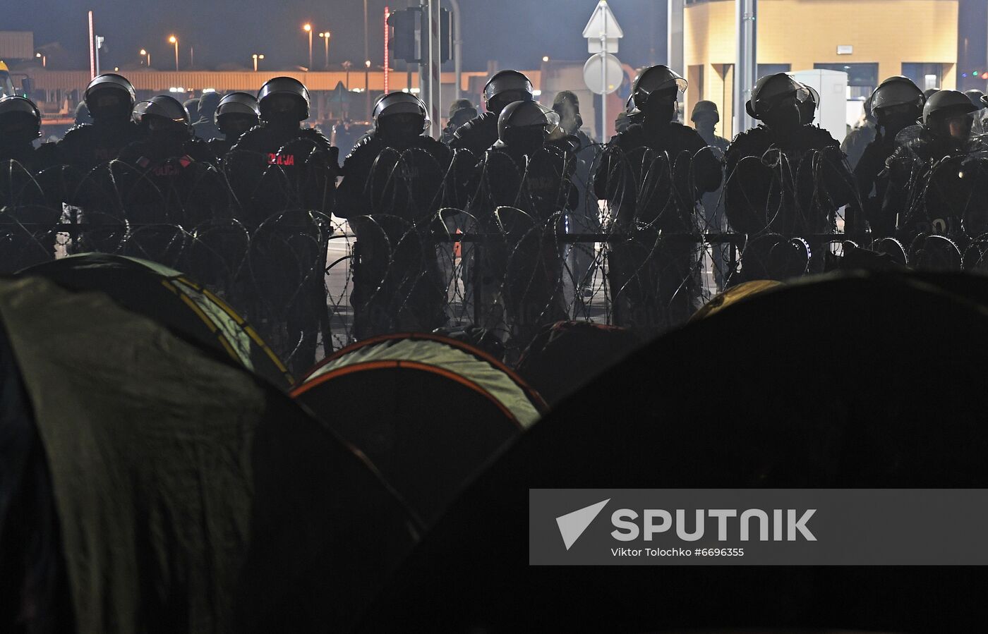 Belarus Poland Border Refugees
