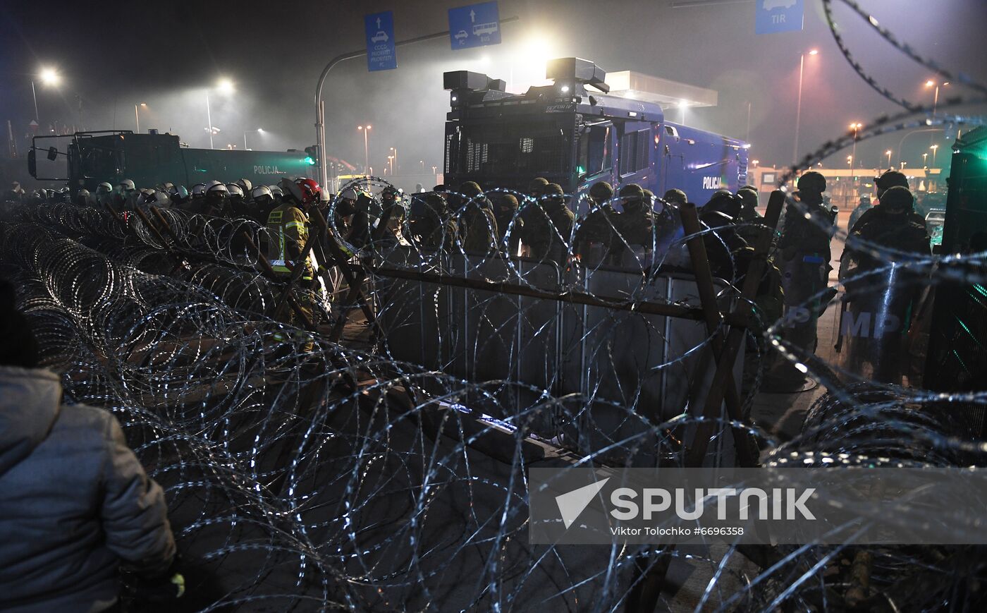 Belarus Poland Border Refugees