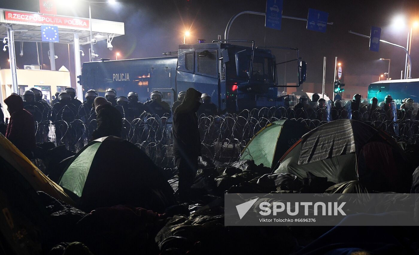 Belarus Poland Border Refugees