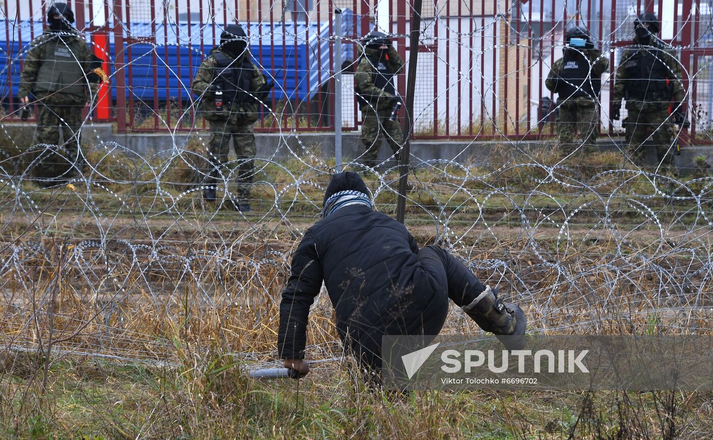 Belarus Poland Border Refugees