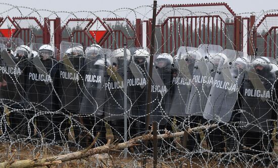 Belarus Poland Border Refugees