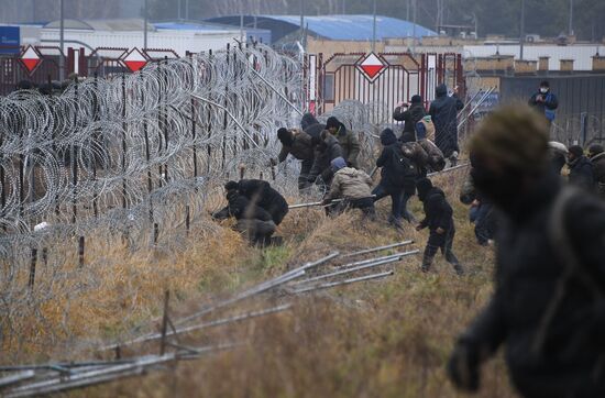 Belarus Poland Border Refugees