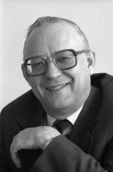 USSR deputy minister of medical industry Dvoryakovsky