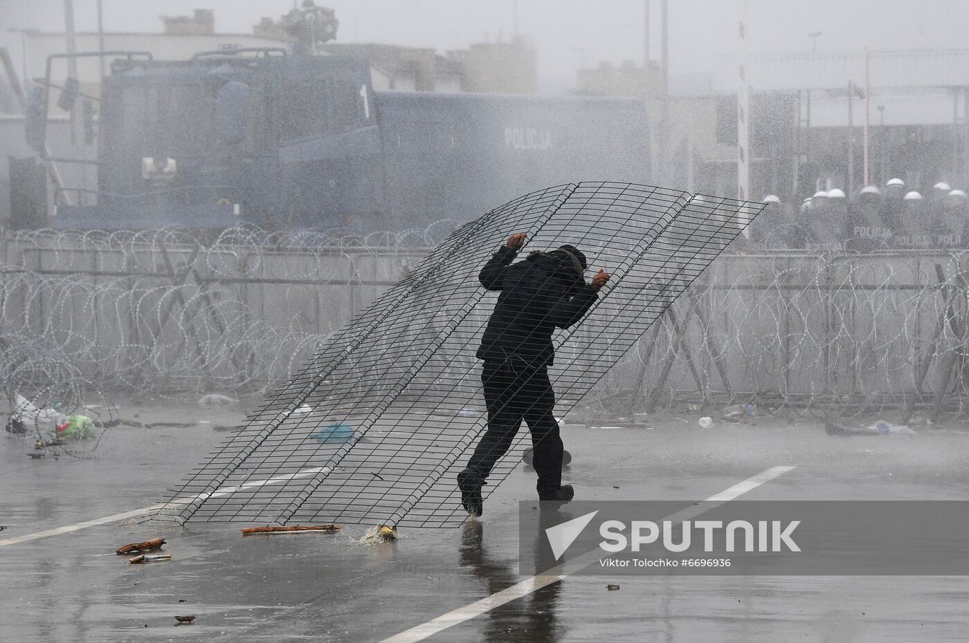 Belarus Poland Border Refugees