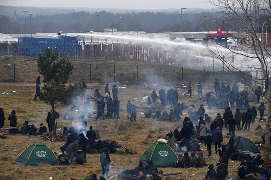 Belarus Poland Border Refugees