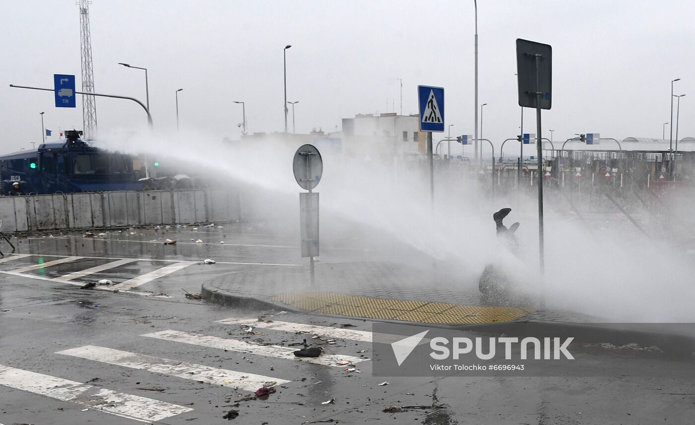 Belarus Poland Border Refugees