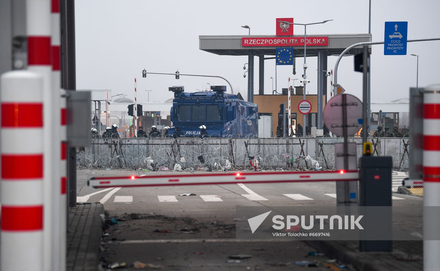 Belarus Poland Border Refugees