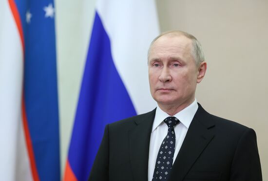  Russia Putin Uzbekistan Interregional Cooperation Forum