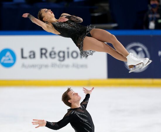 France Figure Skating Grand Prix Series Pairs