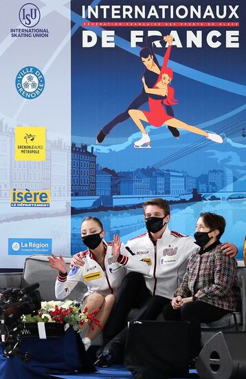 France Figure Skating Grand Prix Series Pairs