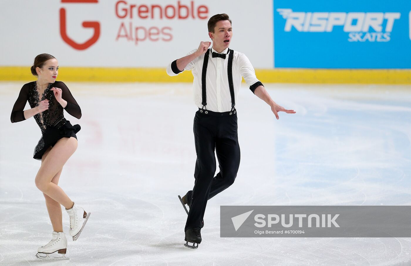 France Figure Skating Grand Prix Series Pairs