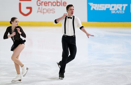France Figure Skating Grand Prix Series Pairs