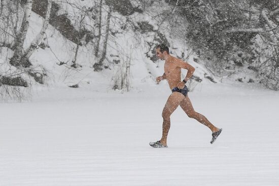 Russia Winter Swimming